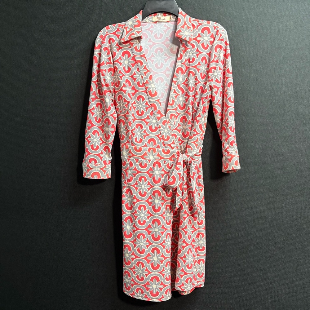 Aryeh Geometric Wrap Dress Pink & Gray Collared V-Neck 3/4 Sleeve Size M